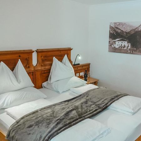 Dolomitenhotel Weisslahnbad تيريس المظهر الخارجي الصورة