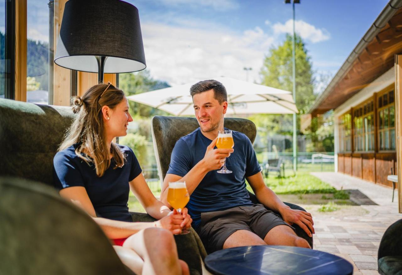 Dolomitenhotel Weisslahnbad تيريس المظهر الخارجي الصورة
