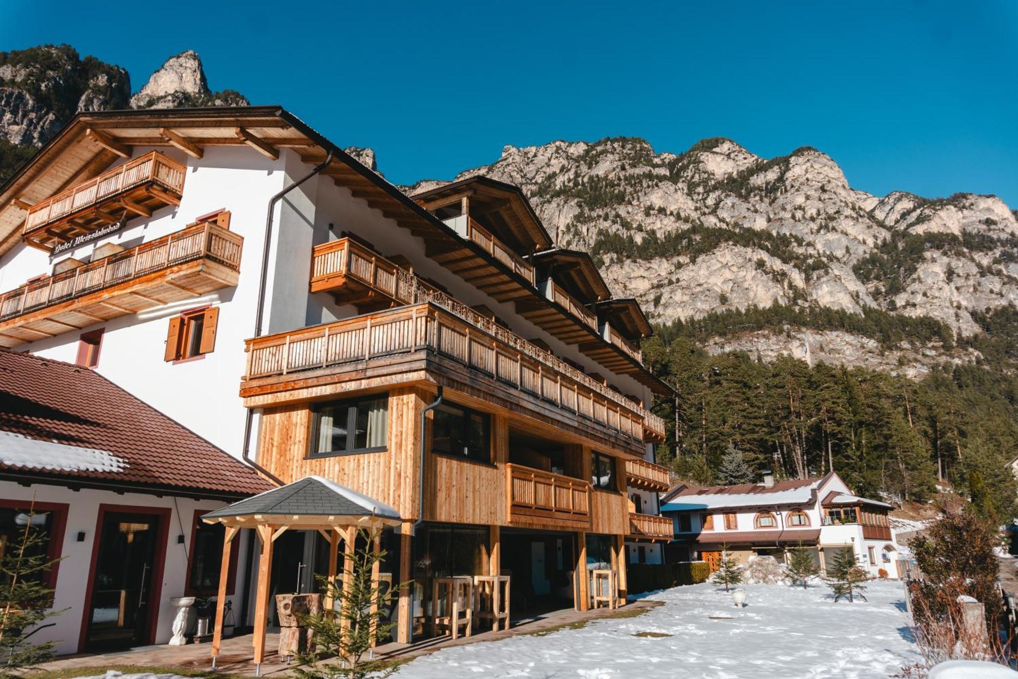 Dolomitenhotel Weisslahnbad تيريس المظهر الخارجي الصورة